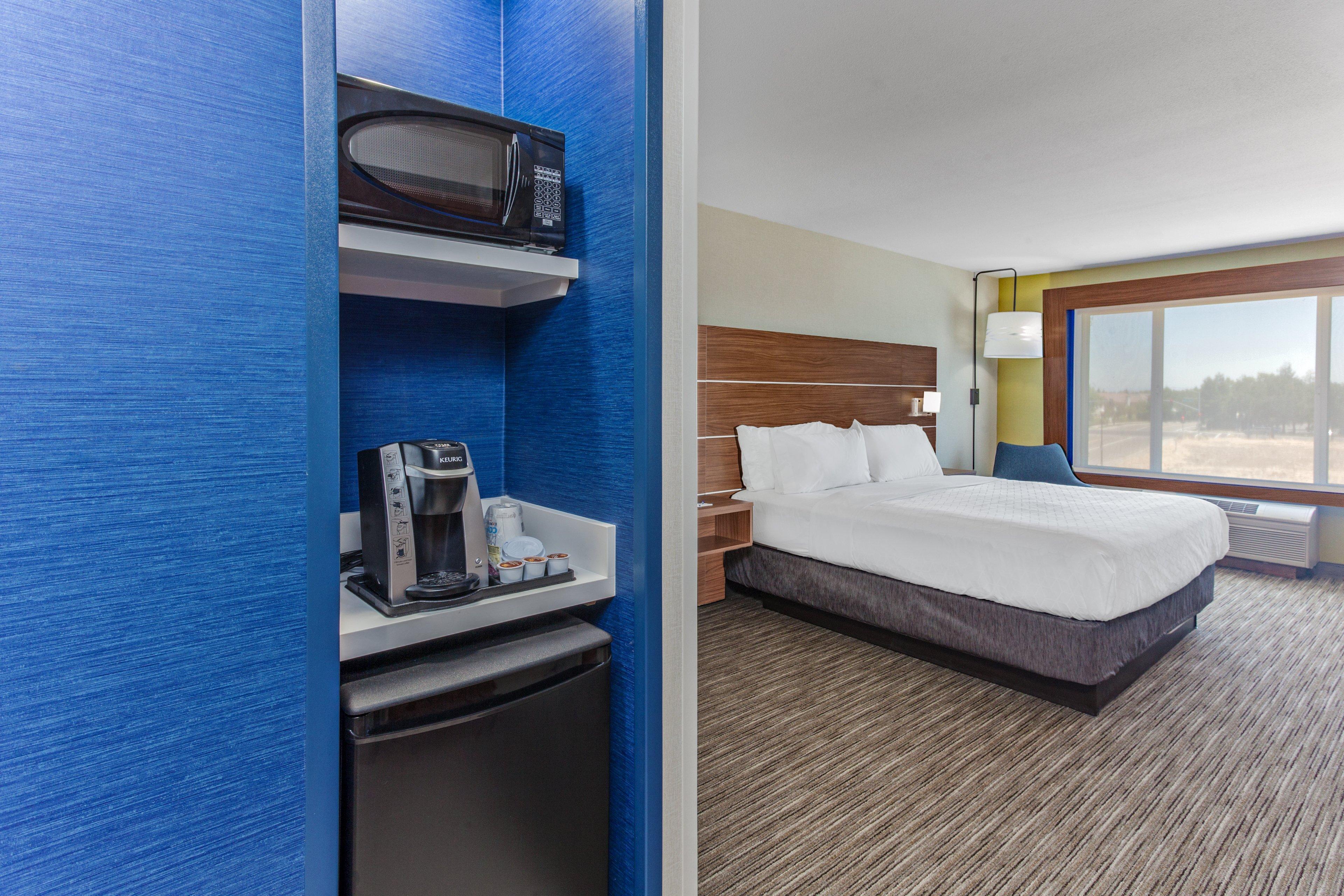 Holiday Inn Express Elk Grove West I-5 By Ihg Eksteriør bilde