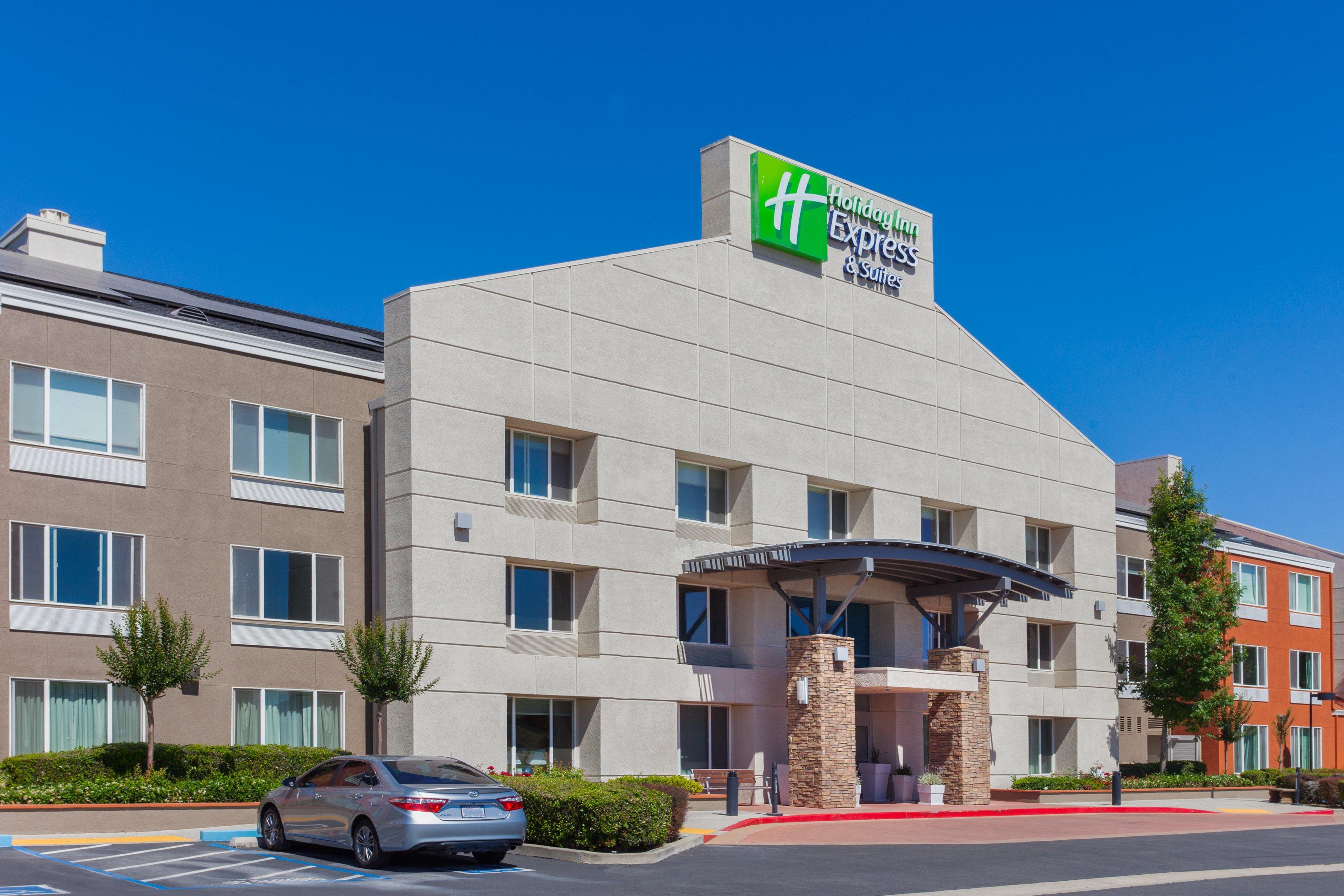 Holiday Inn Express Elk Grove West I-5 By Ihg Eksteriør bilde