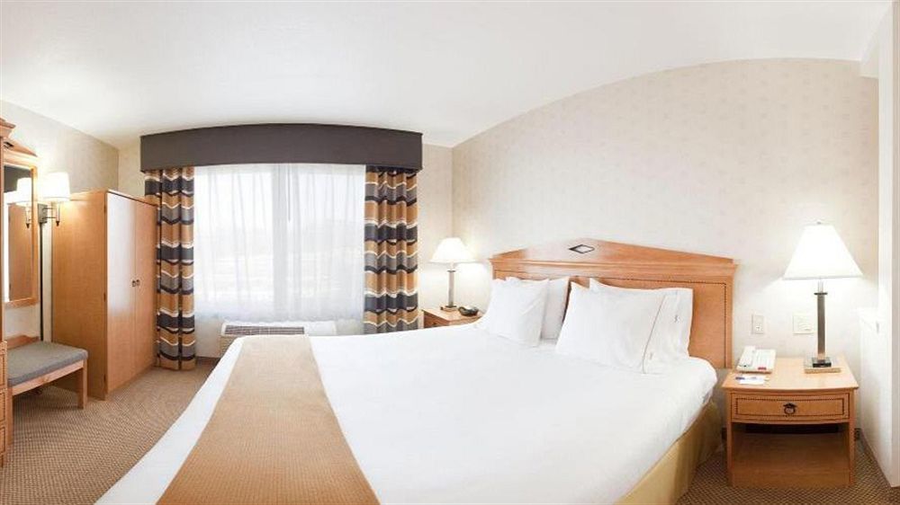Holiday Inn Express Elk Grove West I-5 By Ihg Eksteriør bilde